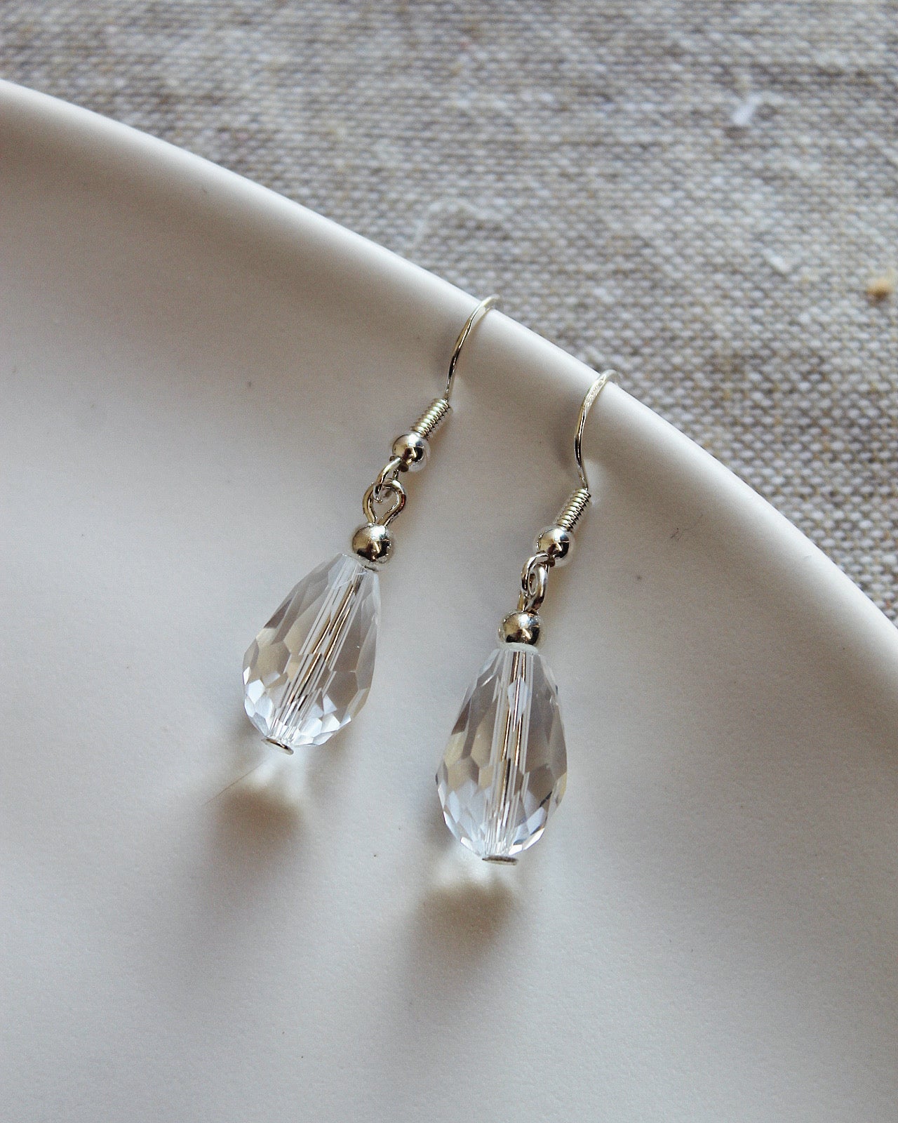 Ohrringe mit Tropfenperle