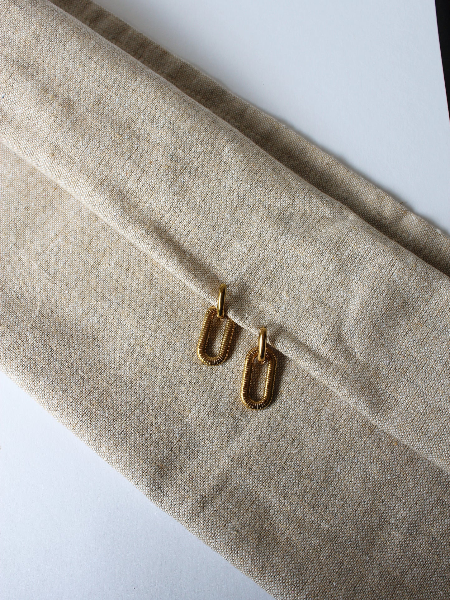 Creole mit Anhänger