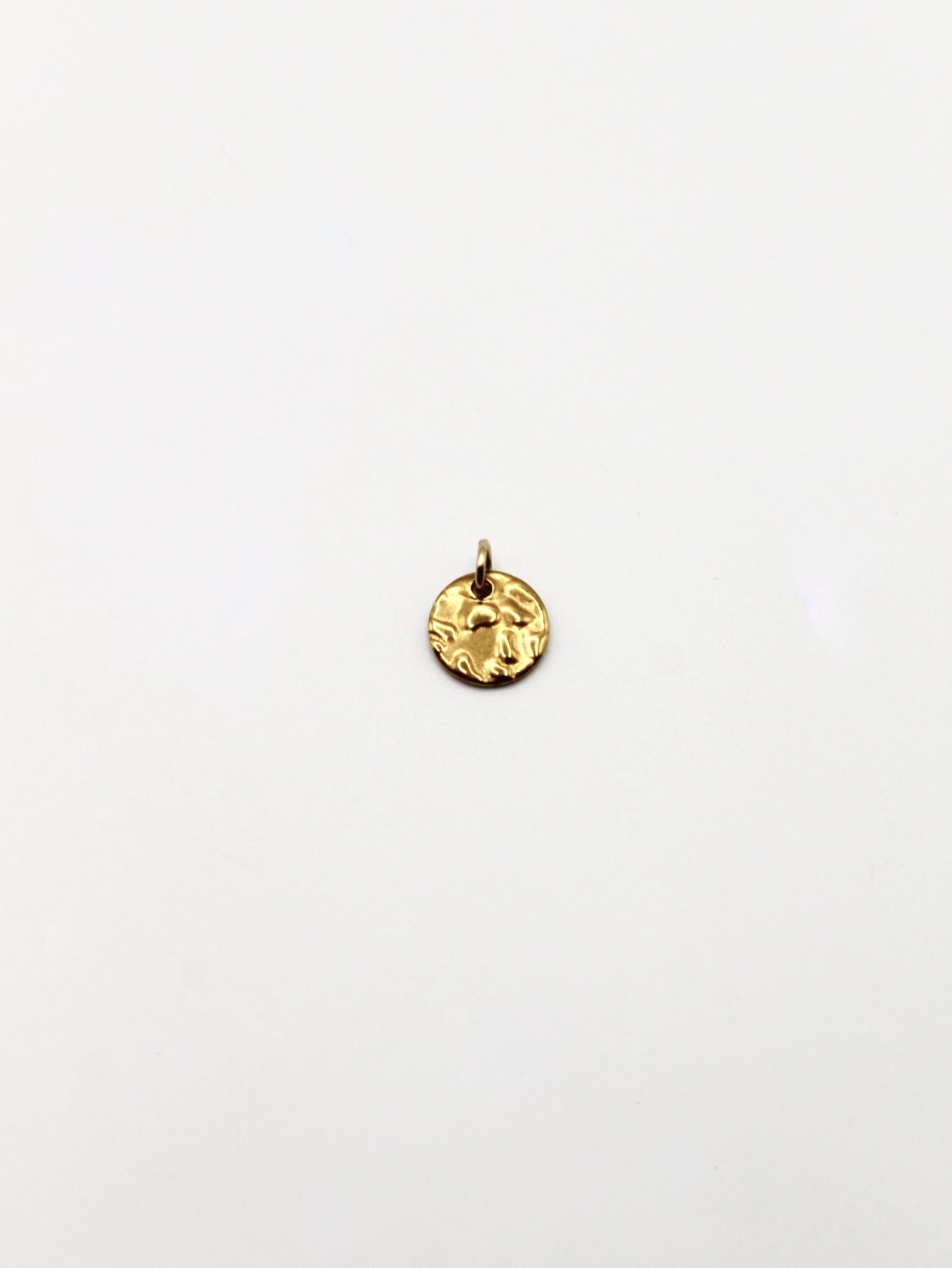 CHARM PLÄTTCHEN MIT STRUKTUR EDELSTAHL VERGOLDET