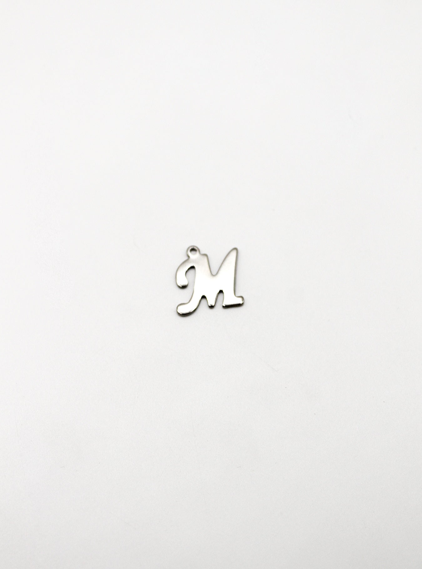 CHARM BUCHSTABE EDELSTAHL