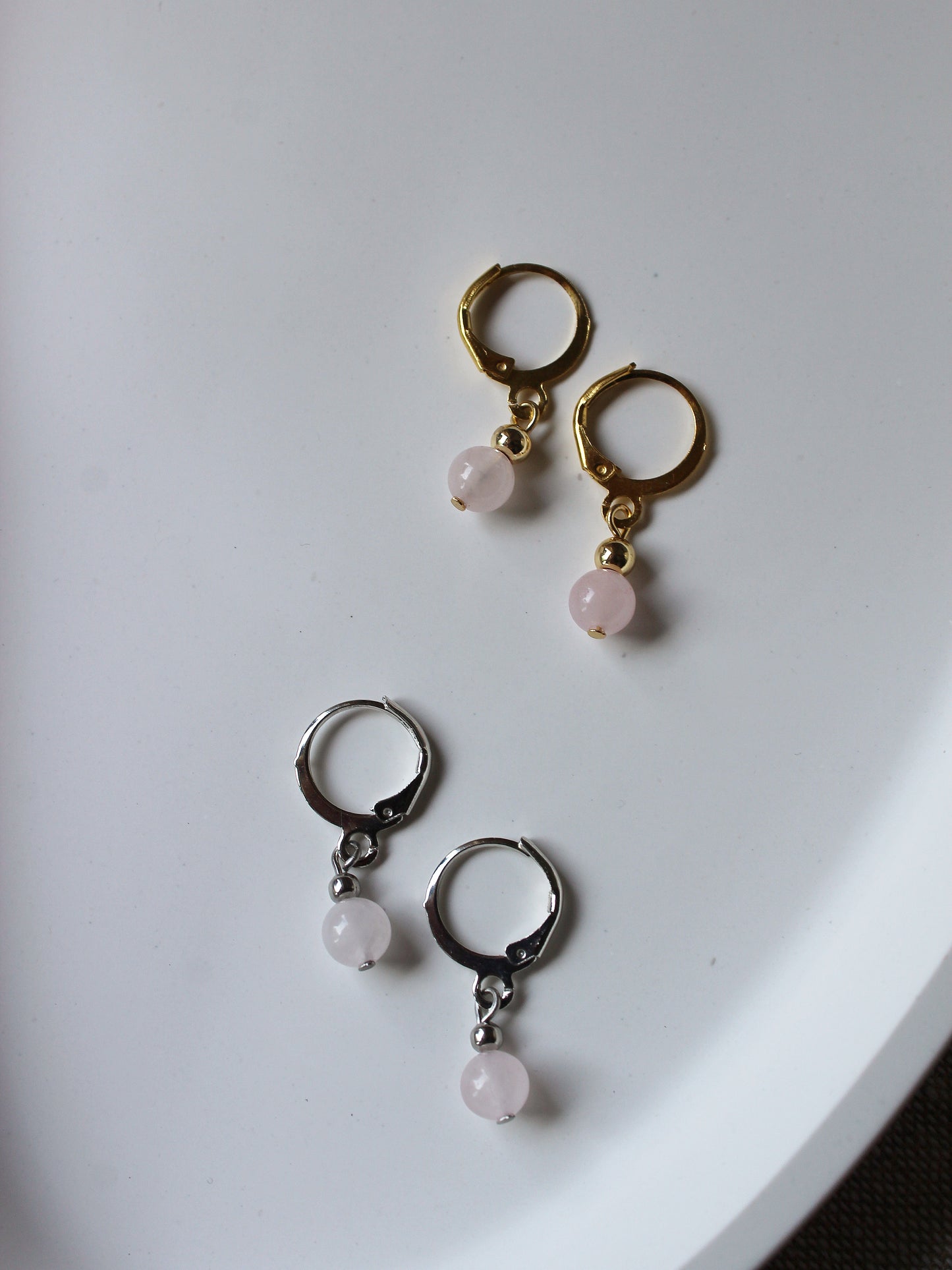 Ohrringe mit Rosenquarzperle