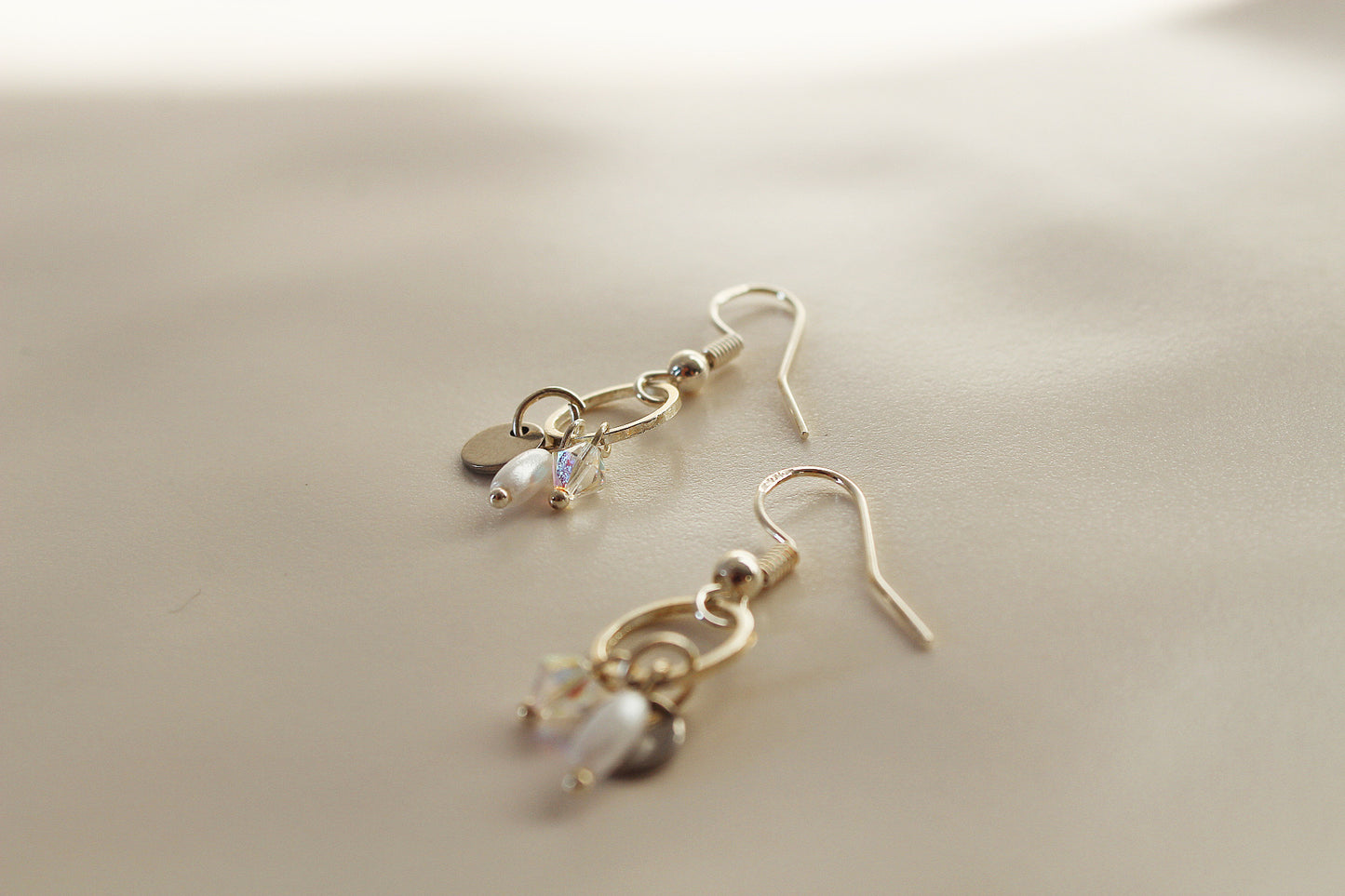 Ohrhänger mit Charms