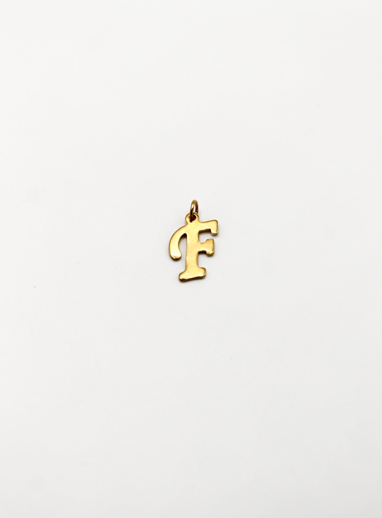 CHARM BUCHSTABE EDELSTAHL VERGOLDET