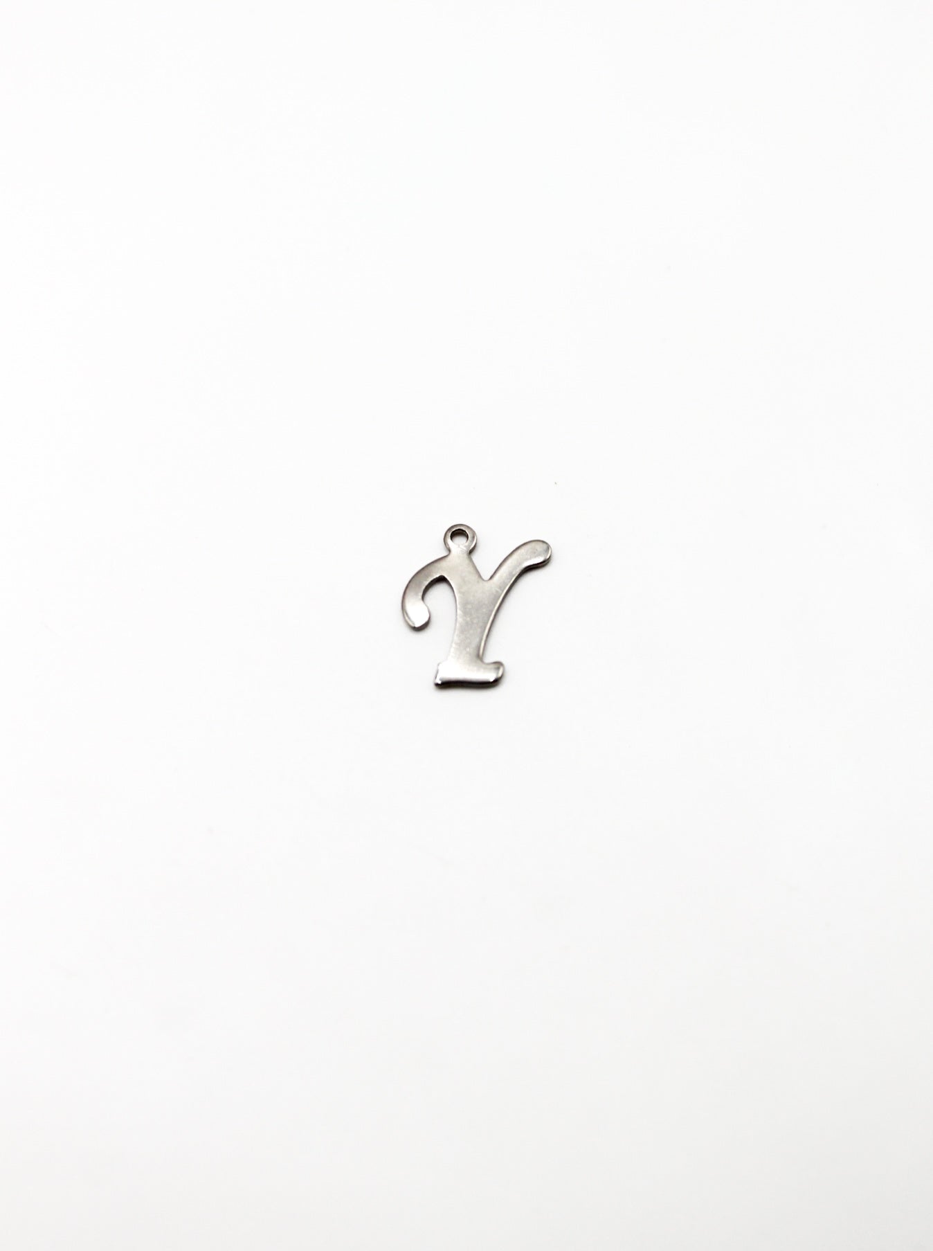 CHARM BUCHSTABE EDELSTAHL