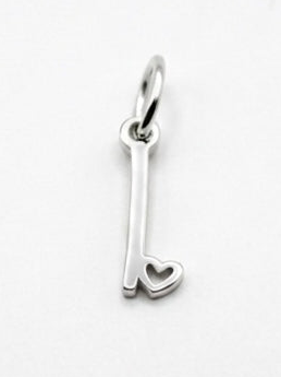 CHARM BUCHSTABE HERZ EDELSTAHL