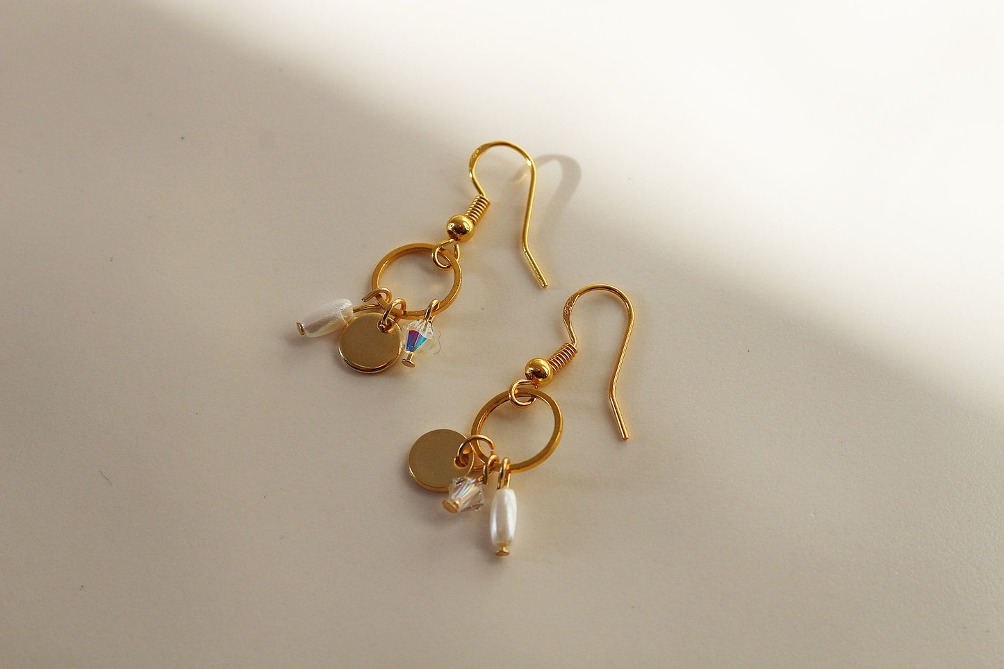 Ohrhänger mit Charms