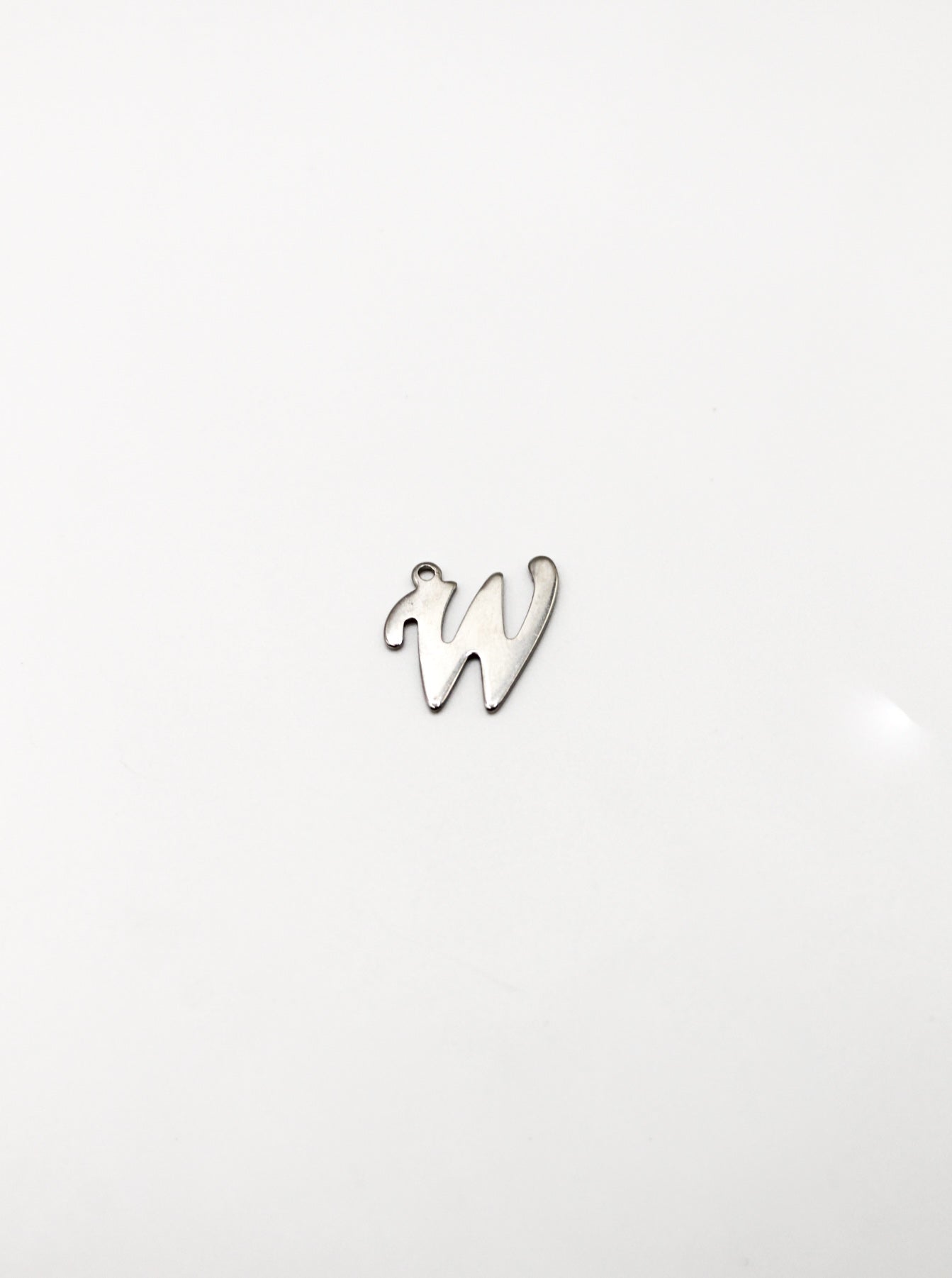CHARM BUCHSTABE EDELSTAHL