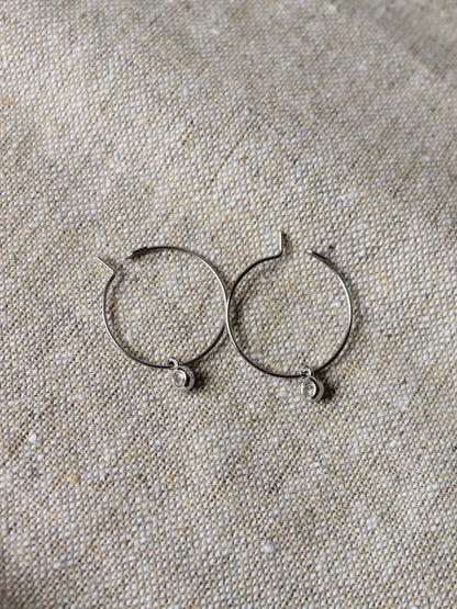 CREOLE ZIRKONIA CHARM