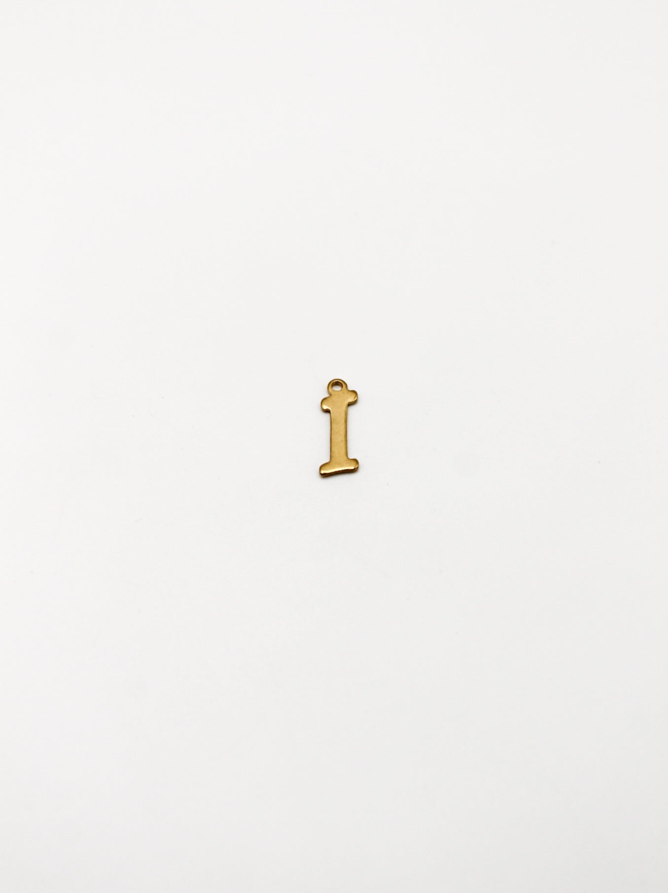 CHARM BUCHSTABE EDELSTAHL VERGOLDET