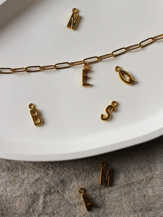 Edelstahlarmband 18k vergoldet mit Wunschbuchstaben